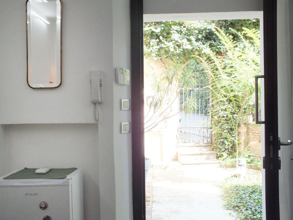 Appartement Loft Garden In Bologna'S Heart Ospedale Rizzoli Extérieur photo